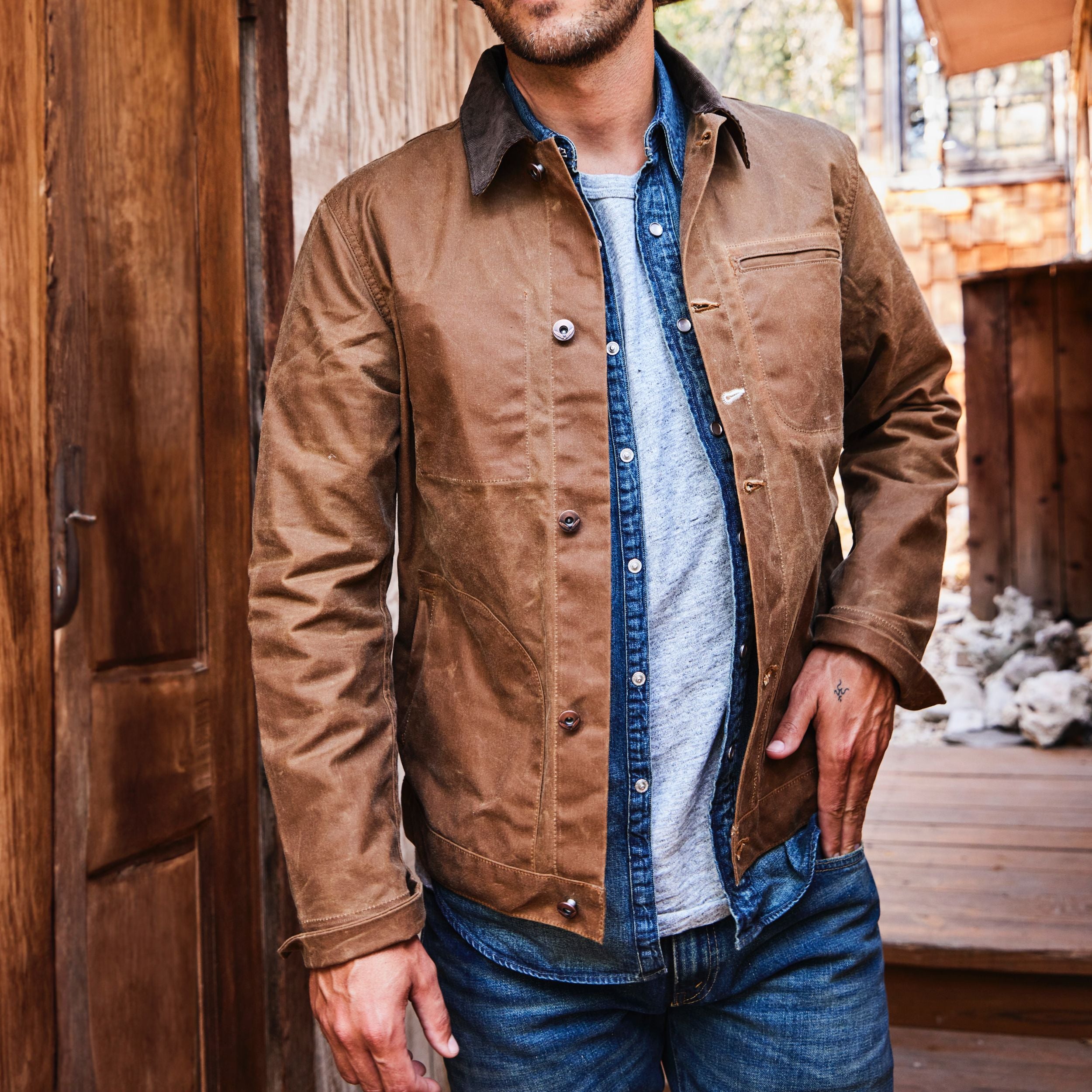 
                          Supply Jacket - Cord Collar Whiskey - Rogue Territory - STAG Provisions - Outerwear - Coat / Jacket
                        